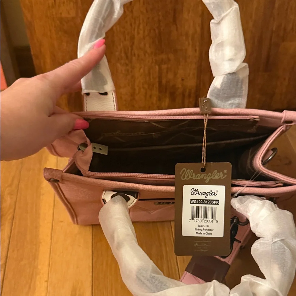 Wrangler chic satchel